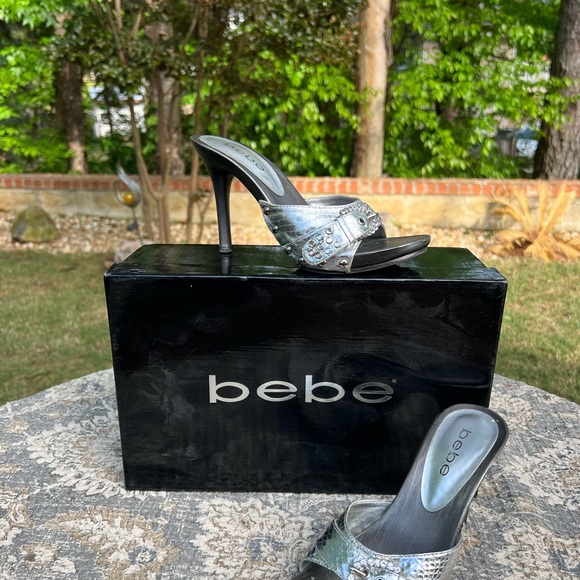 Vintage BeBe Carmen Heels - Size 5 - Picture 9 of 17